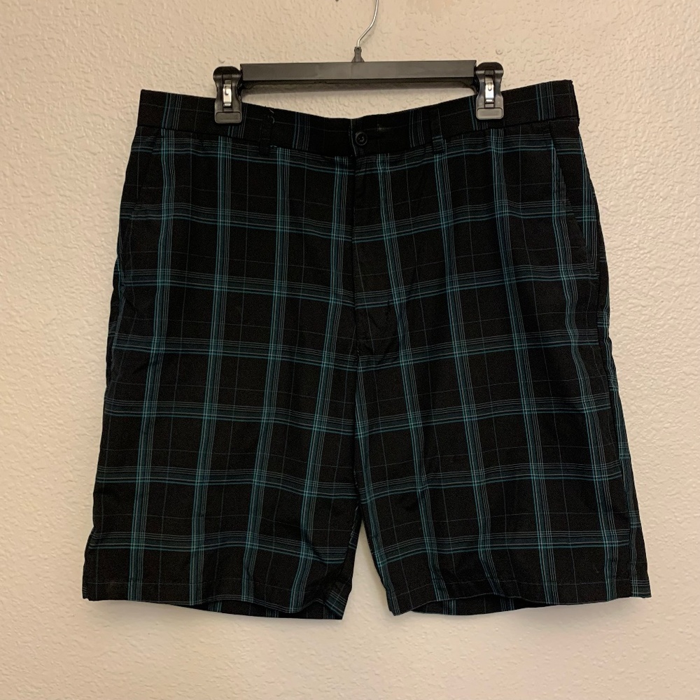 Ben Hogan Performan Plaid Golf Shorts Size 36